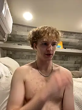 GravyTrain42 live sex cam