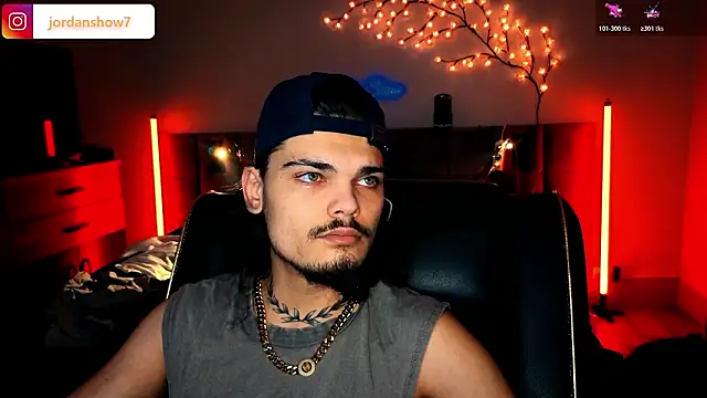 JordanShow live sex cam