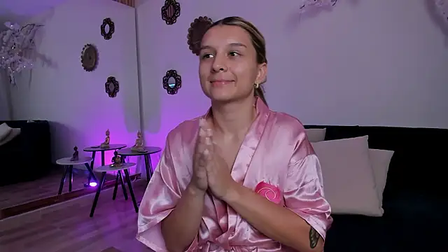 Morgan_Lux's cam snapshot