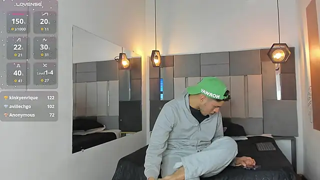 LiamNovak live sex cam