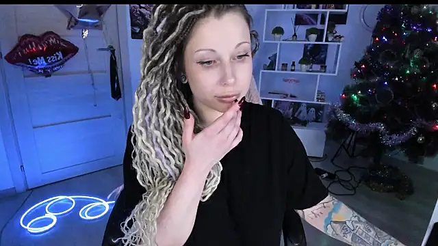 HoneySallyMoore's cam snapshot