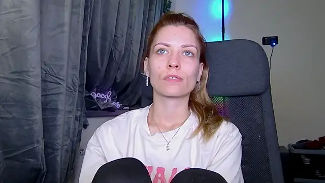 karo123421's cam snapshot