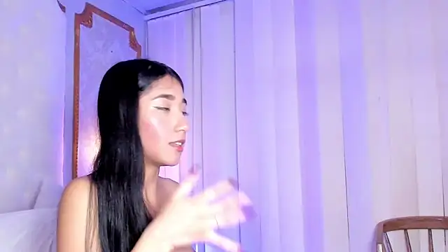 Mariana_Kalo live sex cam