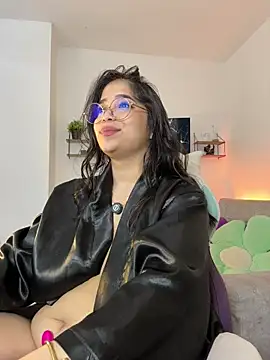 tati_reyess's cam snapshot