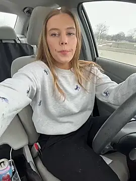 AllesandraLove's cam snapshot