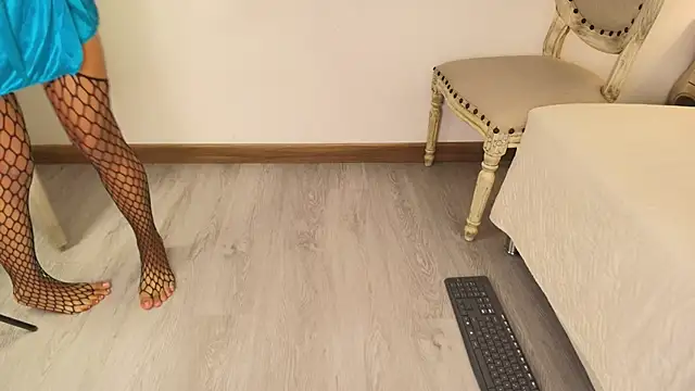 carolina_rouse_'s cam snapshot