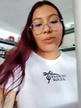 StornBunnyy_'s cam snapshot