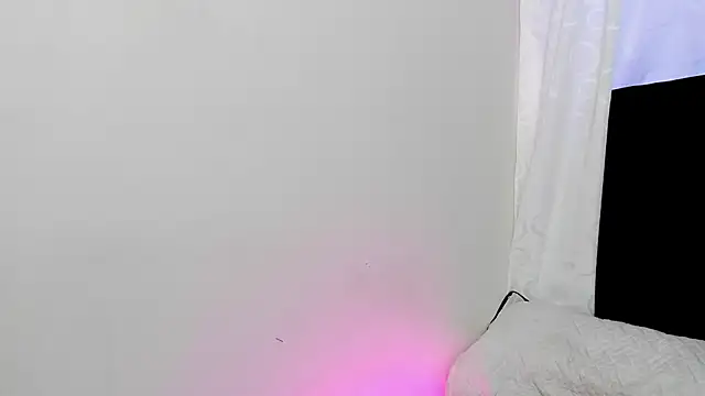 lu_queen's cam snapshot