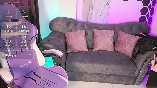 laracollinz's cam snapshot