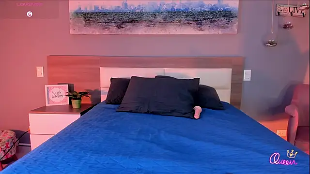 Julietta_smith_'s cam snapshot