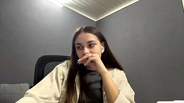 SarahHeadly's cam snapshot