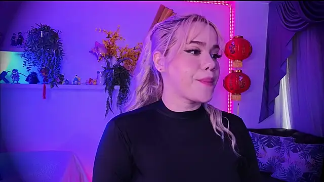 albaismynameX live sex cam