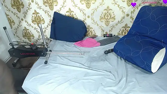 KARATIBBY_COX's cam snapshot