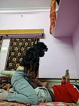 Priyaji7575's cam snapshot