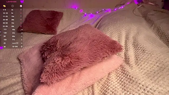 VibeVi's cam snapshot