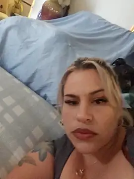 toomuchofafreak's cam snapshot