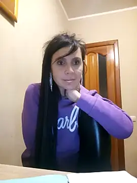 Francenia_lolis live sex cam