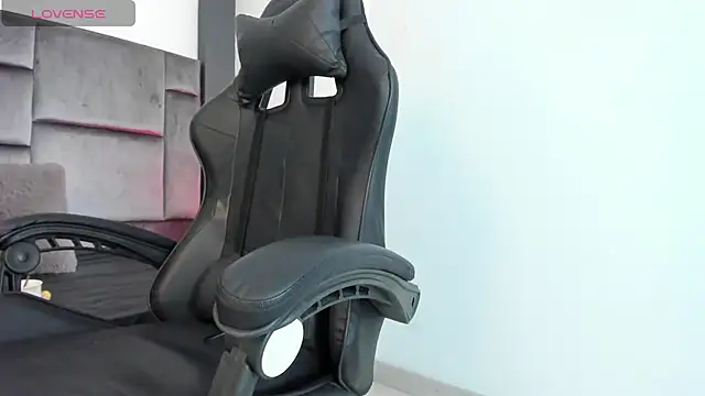 MarilynSmIith live sex cam