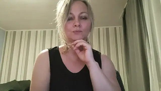 EdithManning live sex cam