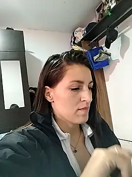 tina2204's cam snapshot