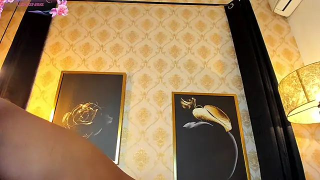 NATALIE_PARKERR live sex cam