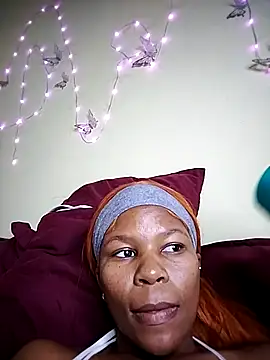 Seductive_Yellow_Titties's cam snapshot