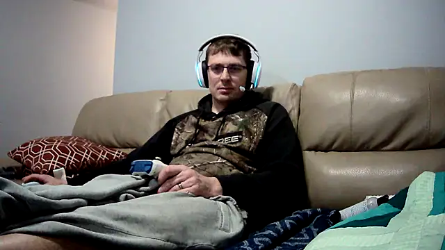 jungleking_88 live sex cam