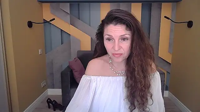 EllaLong's cam snapshot