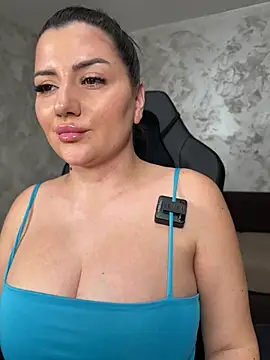 SophieRoouse's cam snapshot