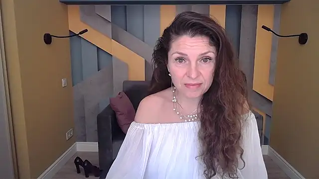 EllaLong's cam snapshot