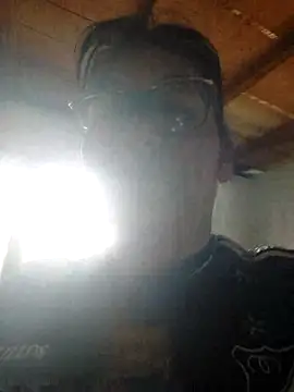 clarita_01's cam snapshot