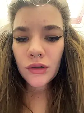 Holy_Tereza's cam snapshot