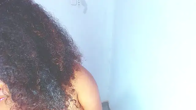 Gabi_Jhons_23's cam snapshot