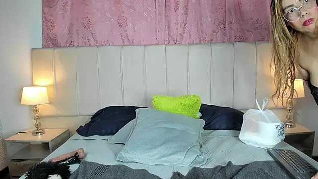 mia__gv's cam snapshot