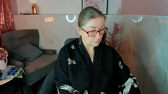 AlexandraKind's cam snapshot