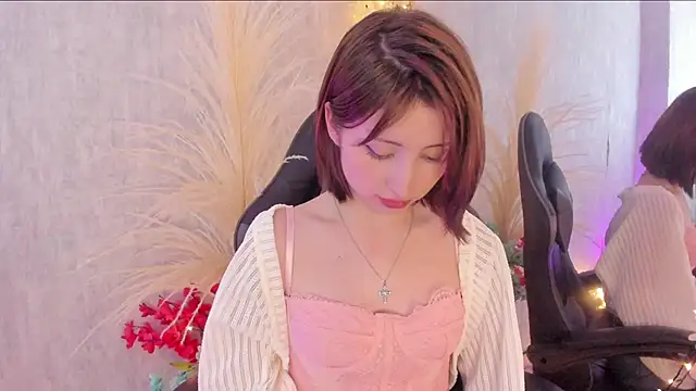 AriMonoban's cam snapshot