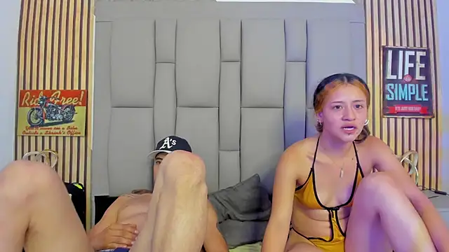 pleasureroomxx's cam snapshot