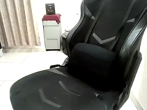 AwesomeTriceps's cam snapshot