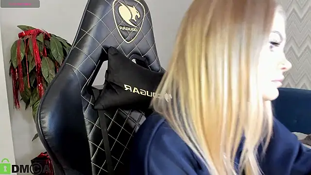 KarinaBroks's cam snapshot