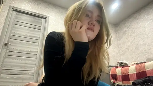 LisaCristmas's cam snapshot