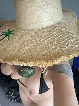 MAGDALAKOVANOVA's cam snapshot