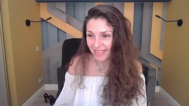 EllaLong's cam snapshot