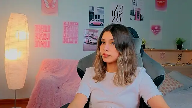 dinnerwithflowers's cam snapshot