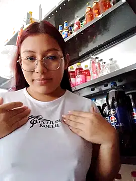 StornBunnyy_'s cam snapshot