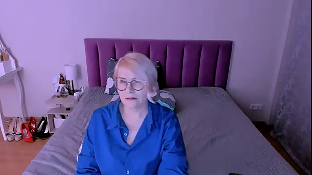 sabrinamacmarren's cam snapshot