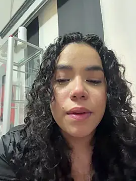 krisstenSantos live sex cam