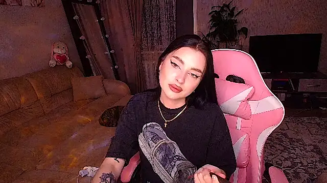 __Malika__'s cam snapshot