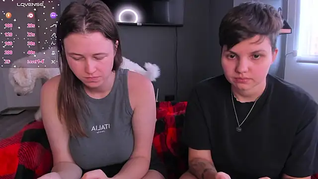 Tenderly_Couple's cam snapshot