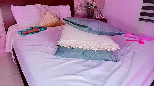 dulce_harmonny's cam snapshot