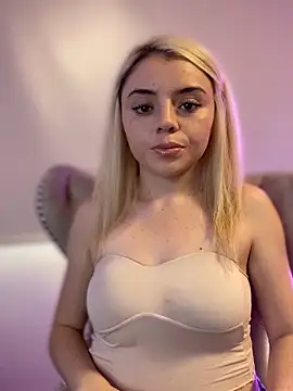 Mia_blondee_'s cam snapshot